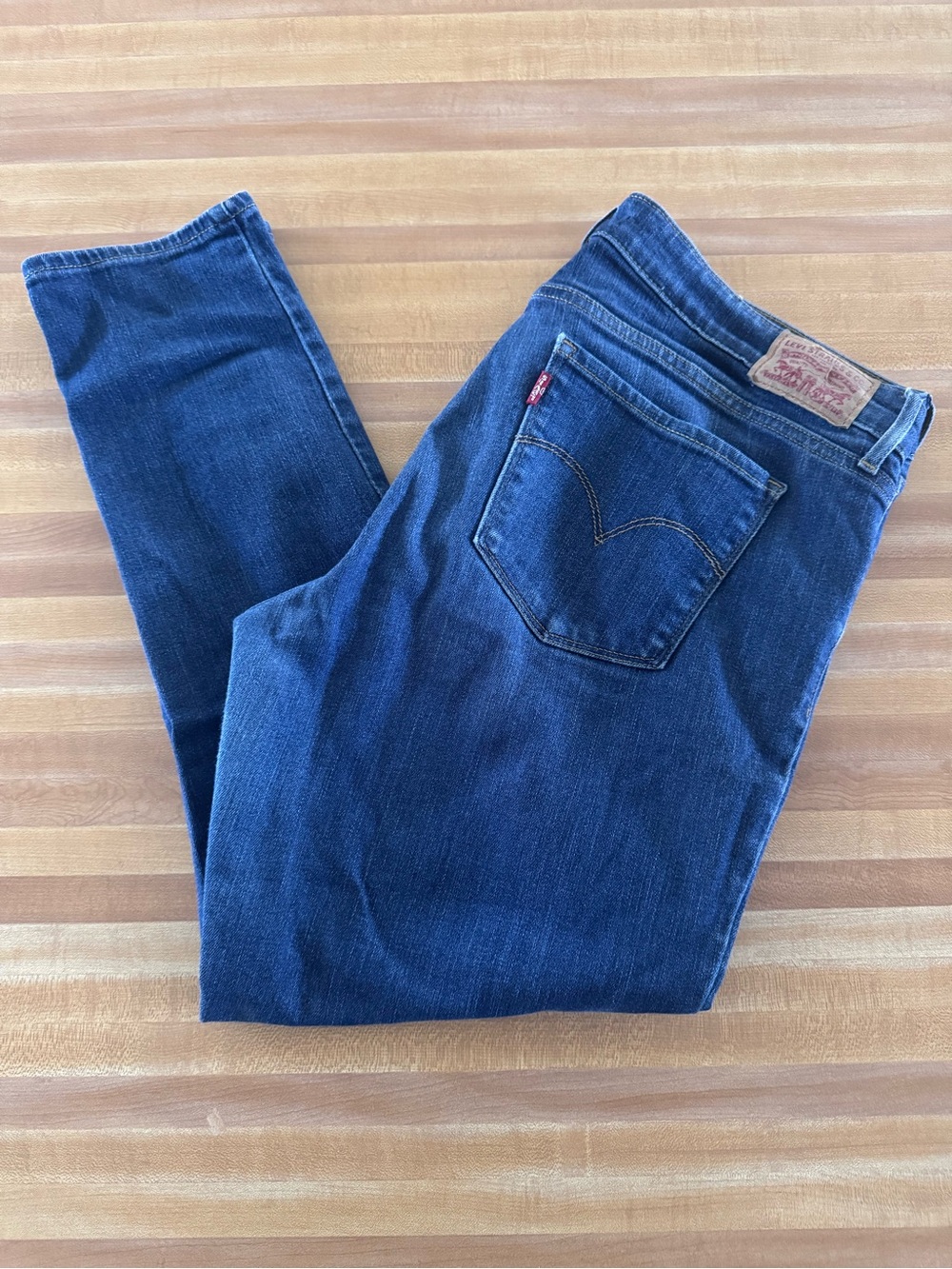 Levi's women’s Slim Straight Blue Denim Jeans
